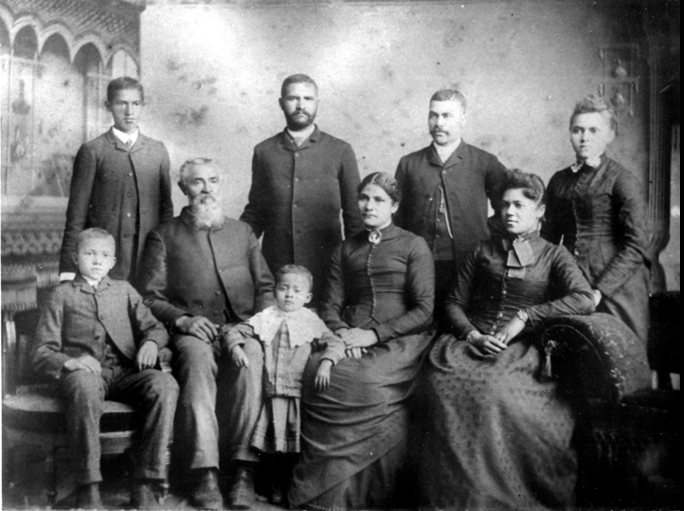 early_families2fbs2fsmith_family.gif (356590 bytes)